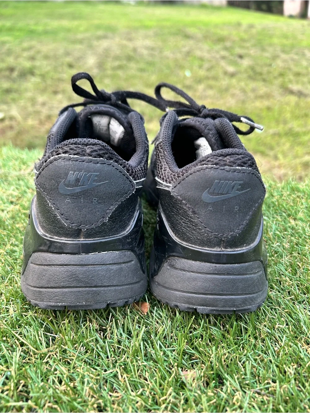Nike Men's Air Max System Black Running Shoes, DM9537-004 , kid Size 4 1/2